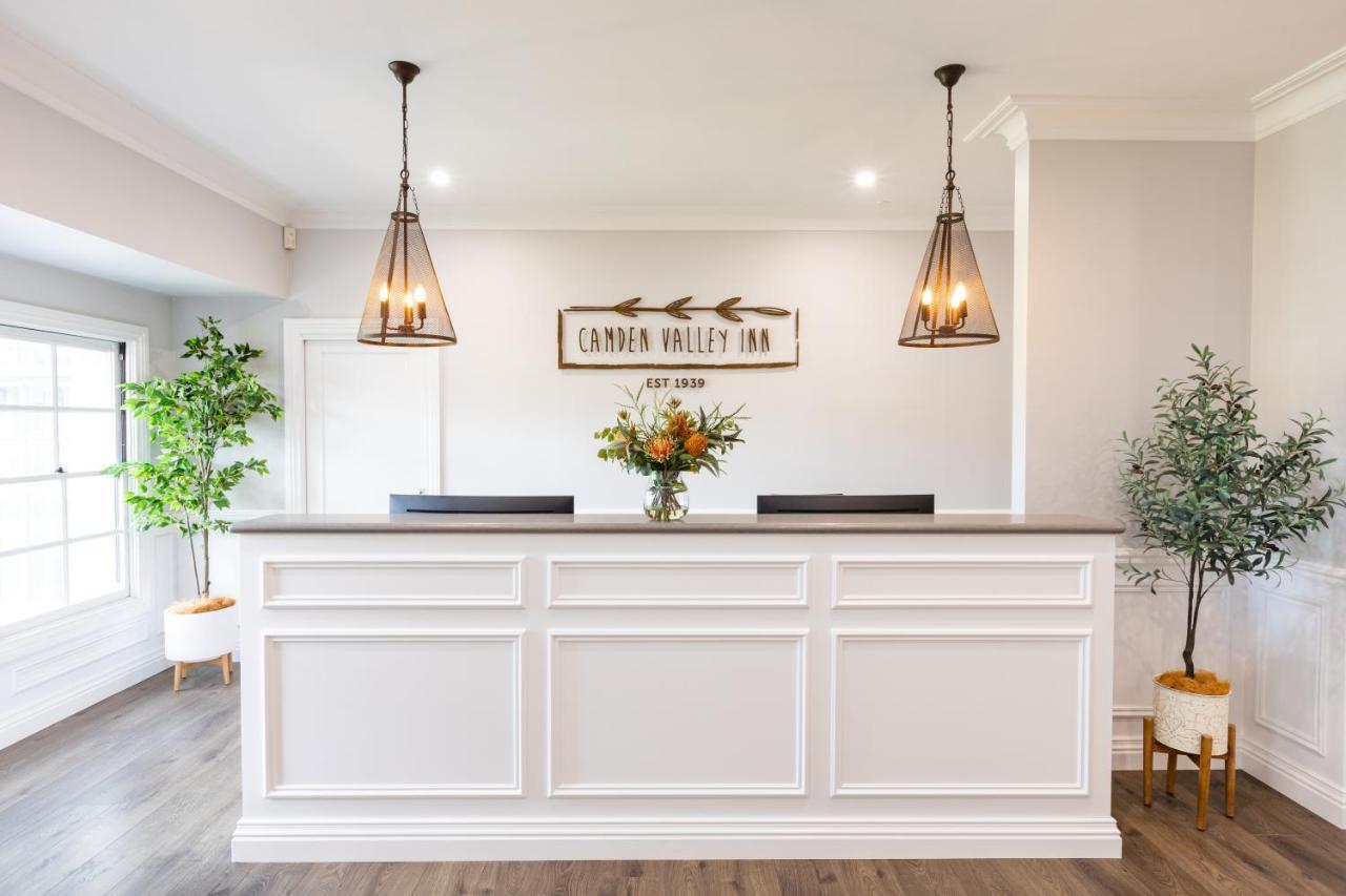 Camden Valley Inn Екстериор снимка